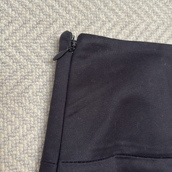 EXPRESS Black Mini Skirt - Picture 3 of 6